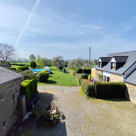 Le Jardin B&B Isigny-le-Buat Экстерьер фото
