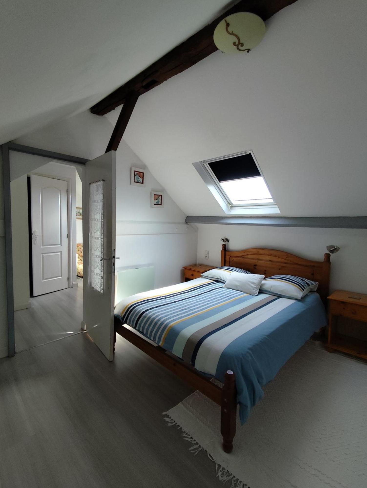 Le Jardin B&B Isigny-le-Buat Экстерьер фото